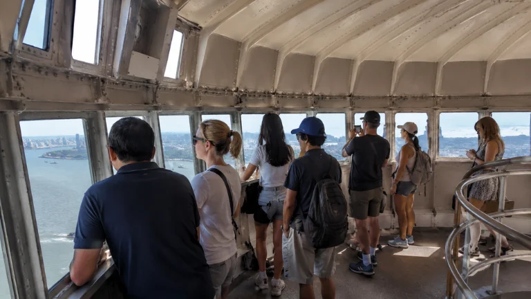 crown access tour