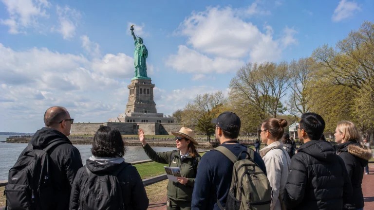 guided group tour